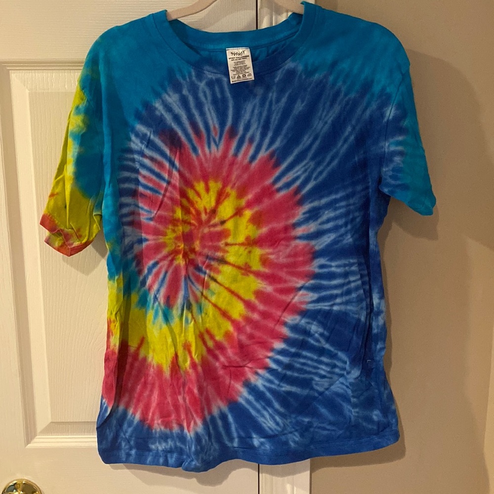Spirit Halloween tie dye shirt